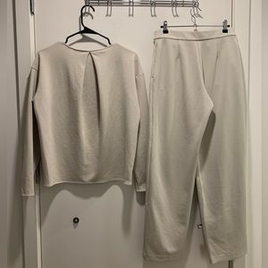 Uniqlo light beige sweatsuit set
